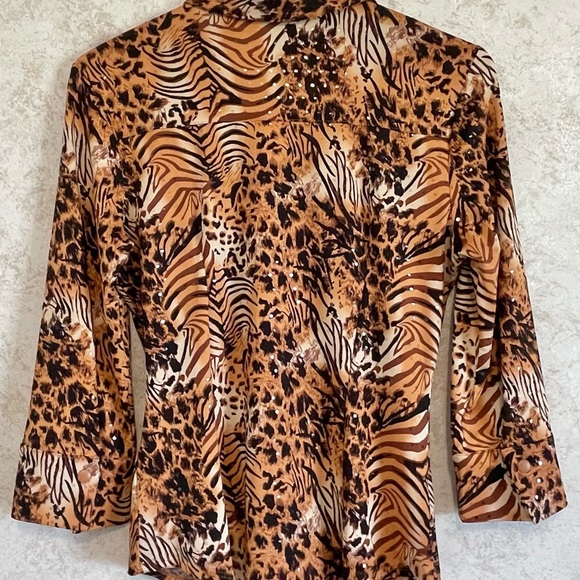 Essentials by Milano Womens Animal Print Top Clear Sequins Size Small - Picture 5 of 14